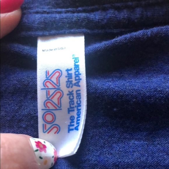 Cleveland Indians women’s T-shirt size small - Picture 3 of 4